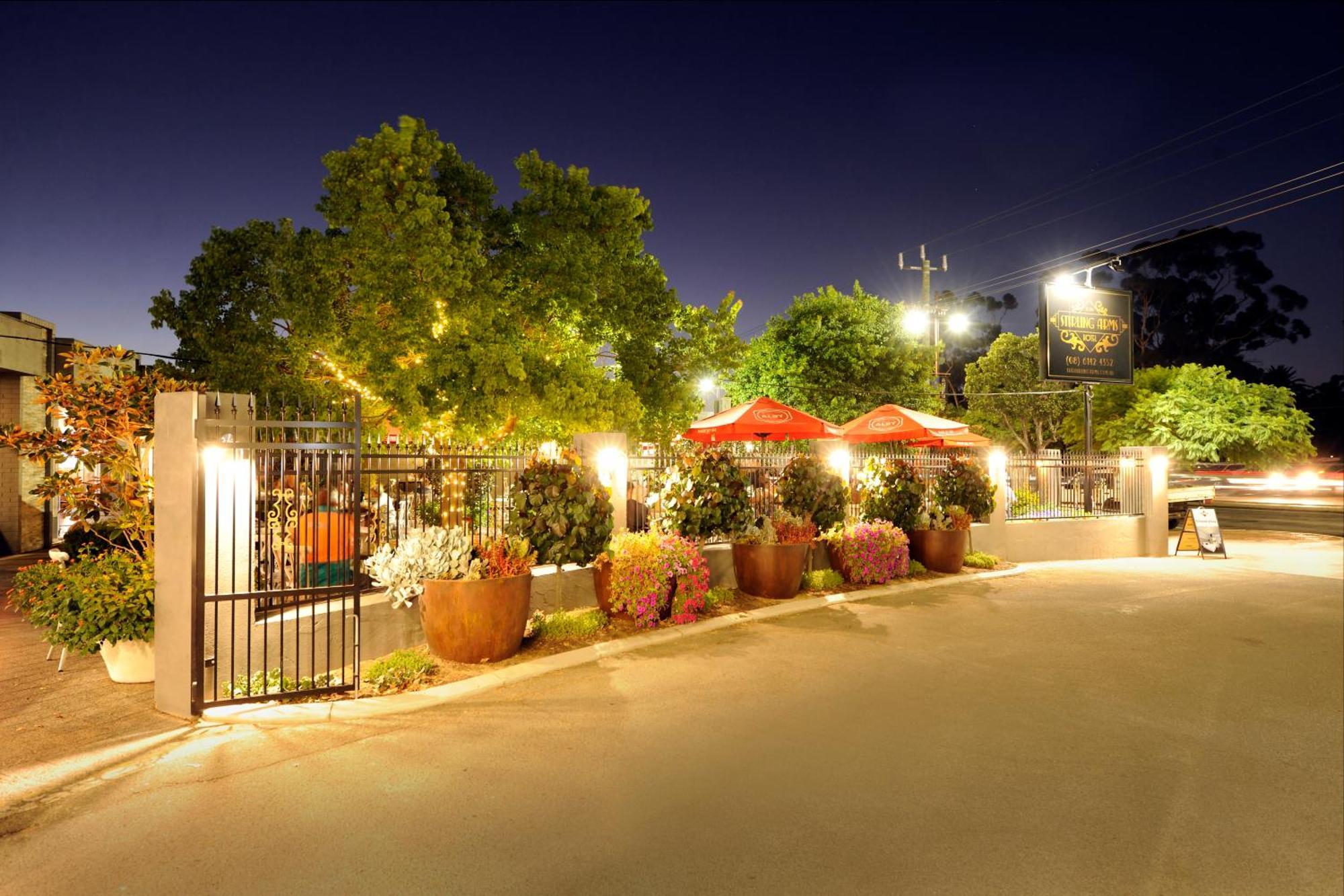 The Stirling Arms Hotel Περθ Εξωτερικό φωτογραφία
