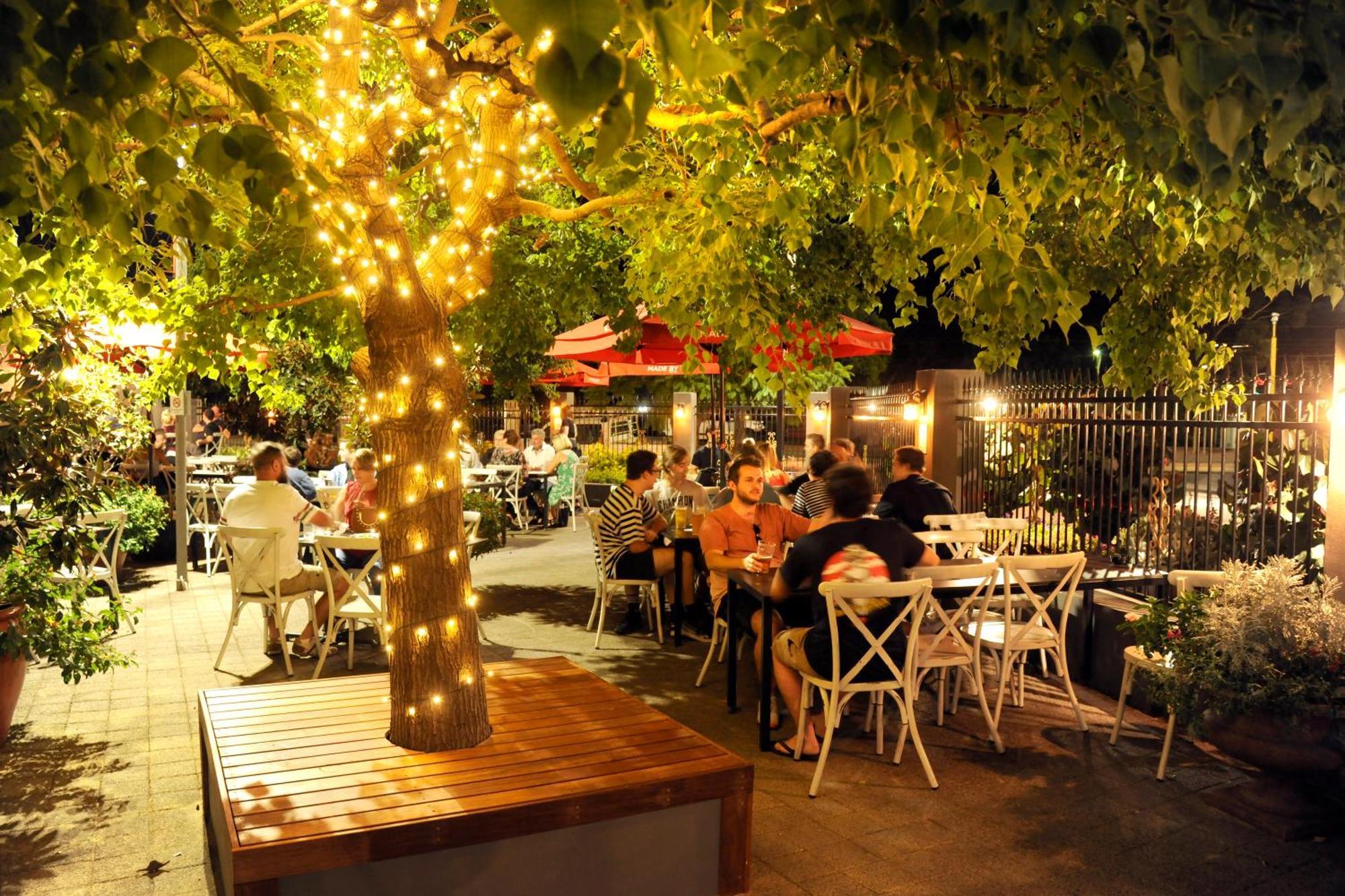 The Stirling Arms Hotel Περθ Εξωτερικό φωτογραφία